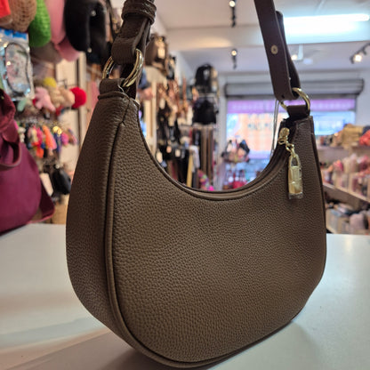 Bolsa Baquete Compacta, Versátil e Elegante para o Dia a Dia