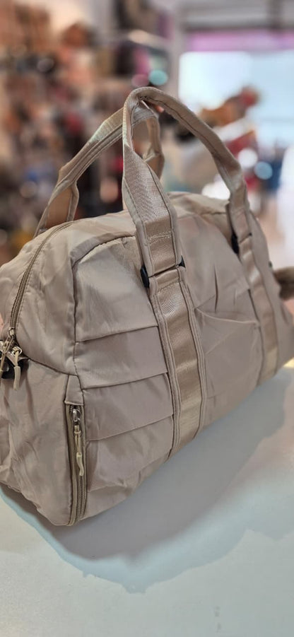 Bolsa de Academia Praticidade e Estilo para Treinos e Viagens