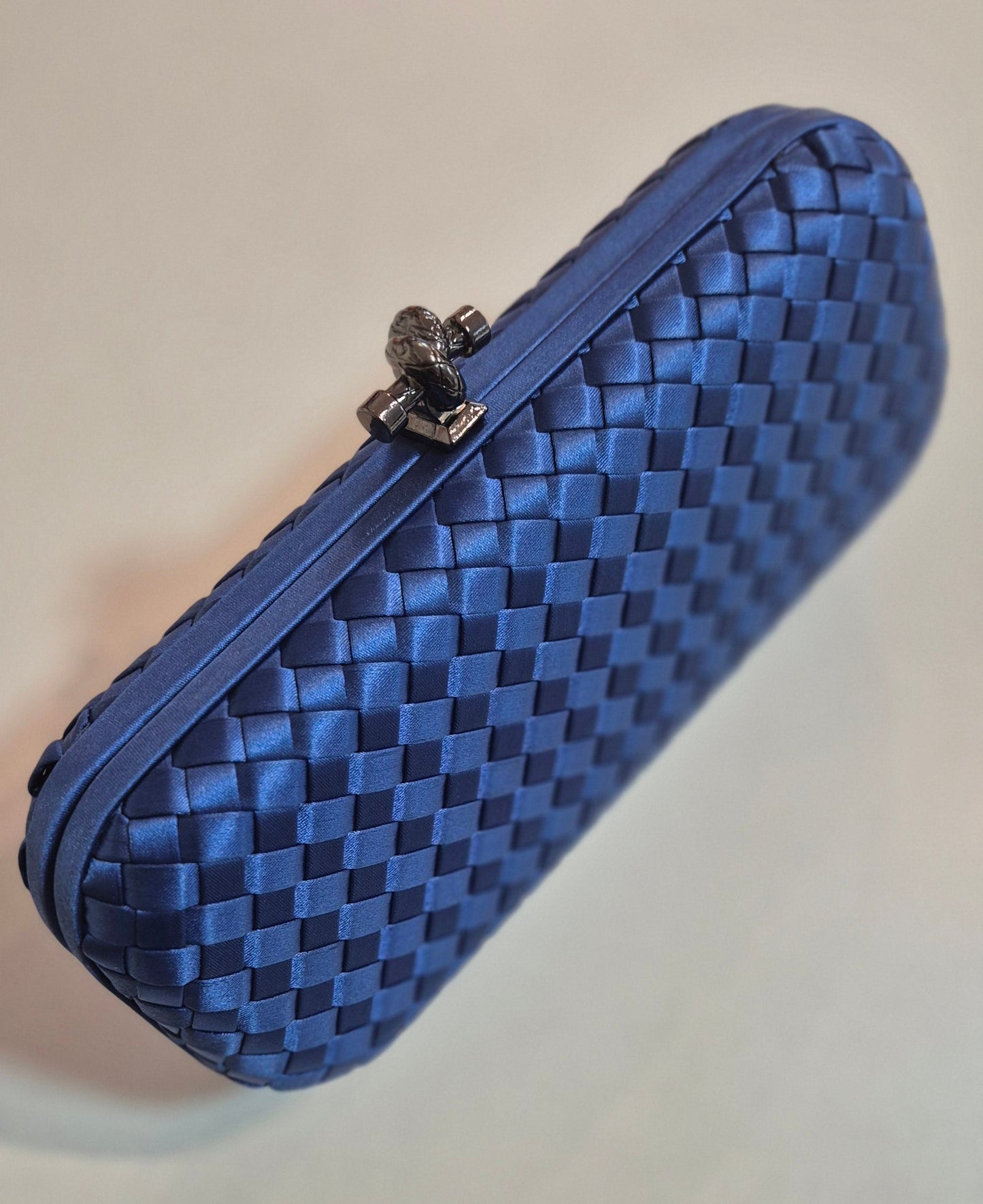 Clutch Elegância e Praticidade para Ocasiões Especiais