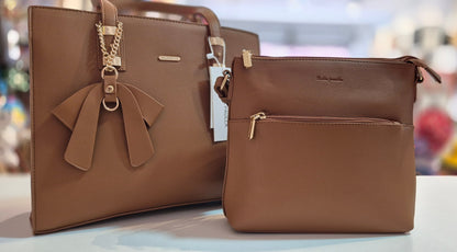 Kit Bolsa Bella Paula Elegância e Versatilidade em um Conjunto Completo